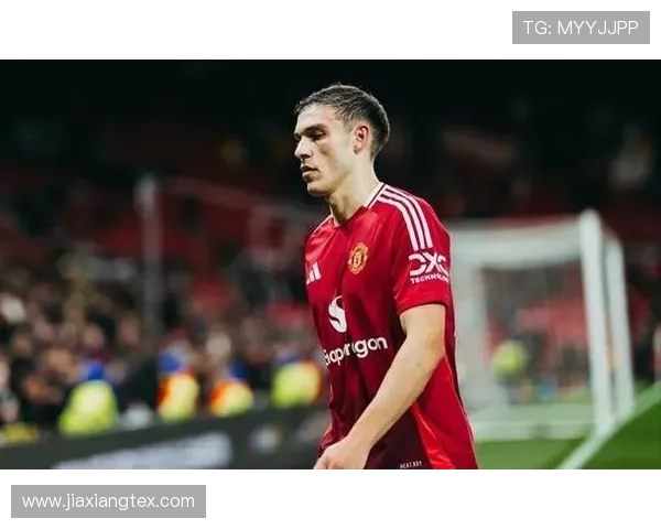 乌加特 vs 卡塞米罗：拦截能力与经验对比分析