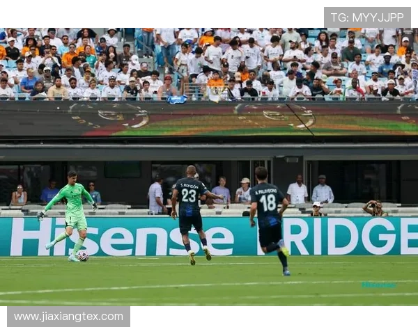 赢球效率还在，但皇马这支球队的问题藏不住了